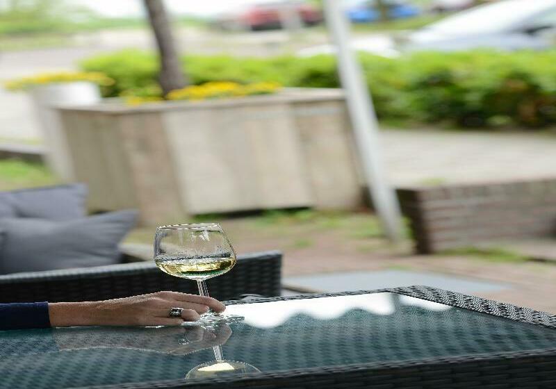 هتل Amrâth  Belvoir