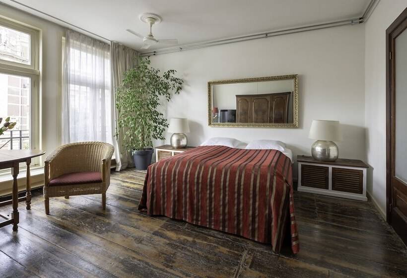 فندق Amsterdam House