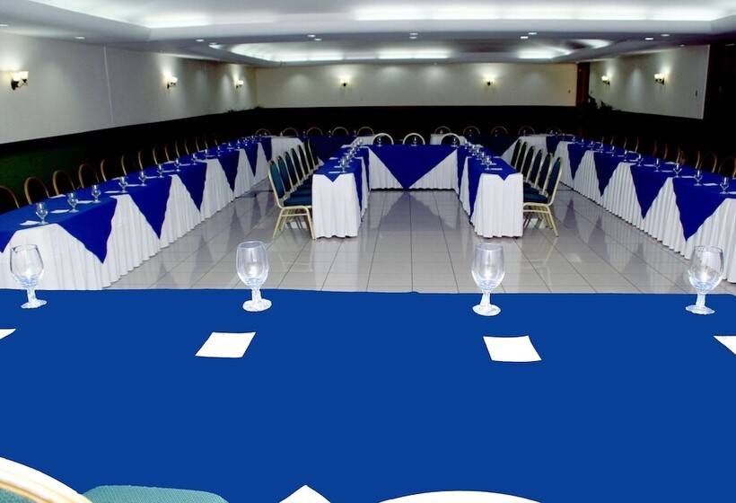 Fotos del hotel Best Western Las Mercedes Airport:  31