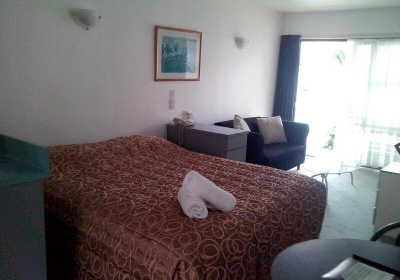 Fotos del hotel Dukes Midway Lodge:  4
