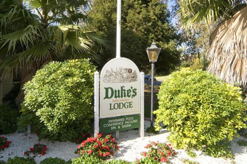 Fotos del hotel Dukes Midway Lodge:  12