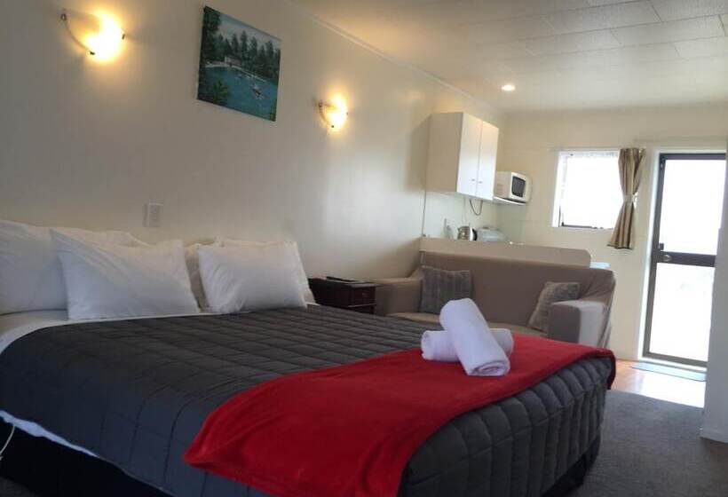 Fotos del hotel Dukes Midway Lodge:  20