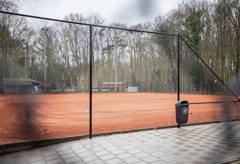 هتل Heemskerk