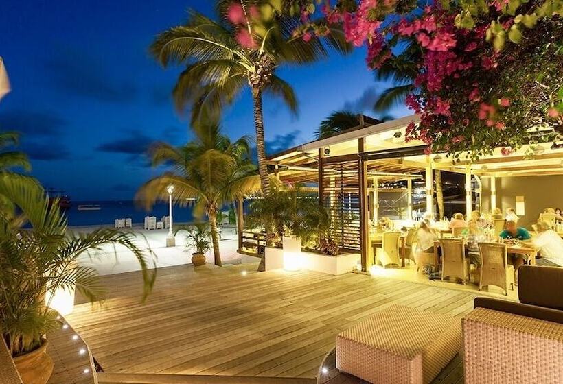هتل Holland House Beach