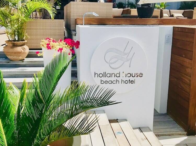 هتل Holland House Beach