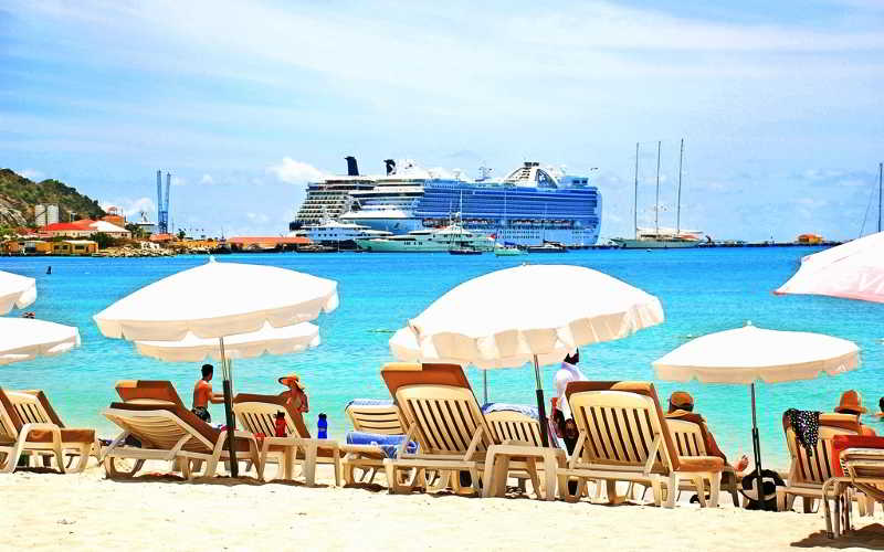 هتل Holland House Beach