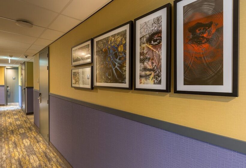 Hotel Leonardo Boutique Museum
