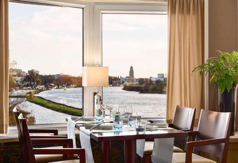 هتل NH Arnhem Rijn