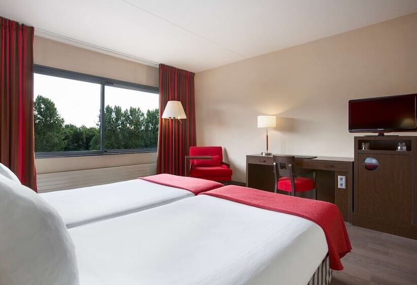 ホテル NH Capelle Rotterdam