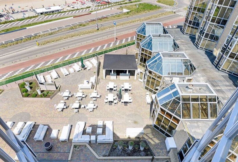 هتل NH Zandvoort