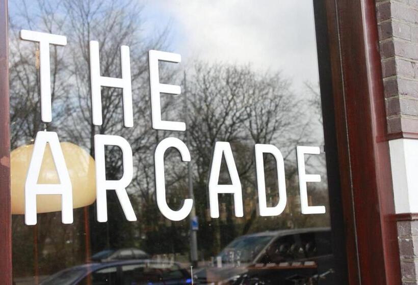 호텔 The Arcade  Amsterdam