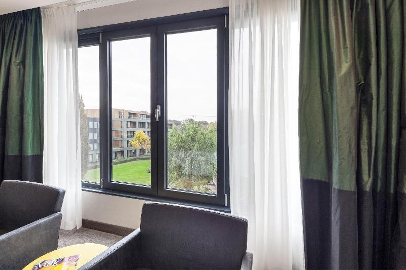 モーテル Van Der Valk Hotel Heerlen