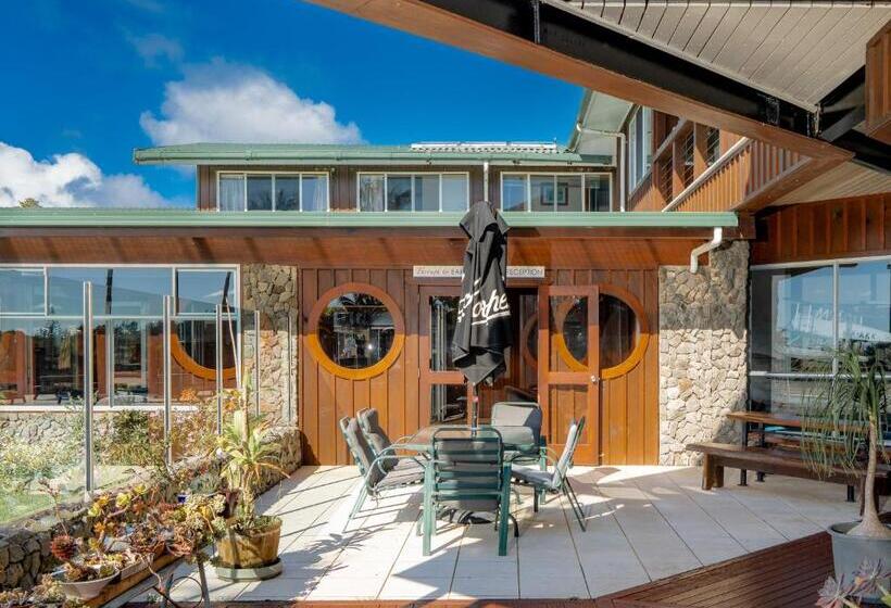 South Pacific Resort