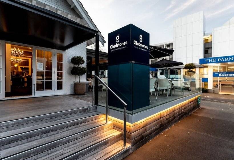 The Parnell Hotel & Conference Centre