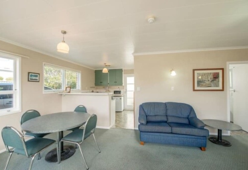 Amber Court Motel
