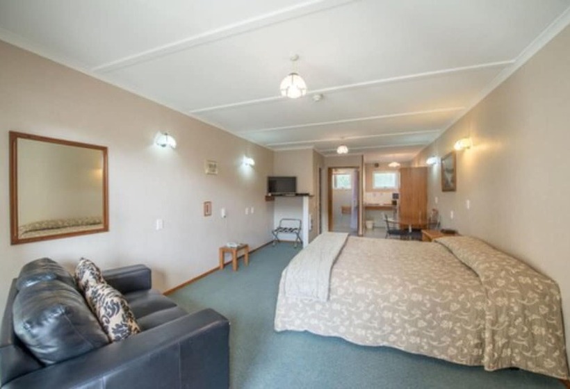 Amber Court Motel