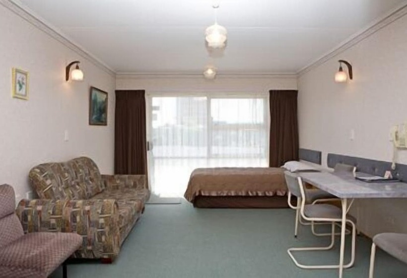 Amber Court Motel