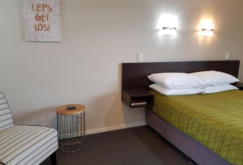 هتل Aspree Motor Inn