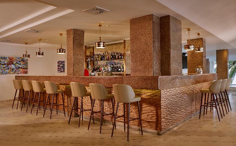 هتل Holiday Inn Algarve