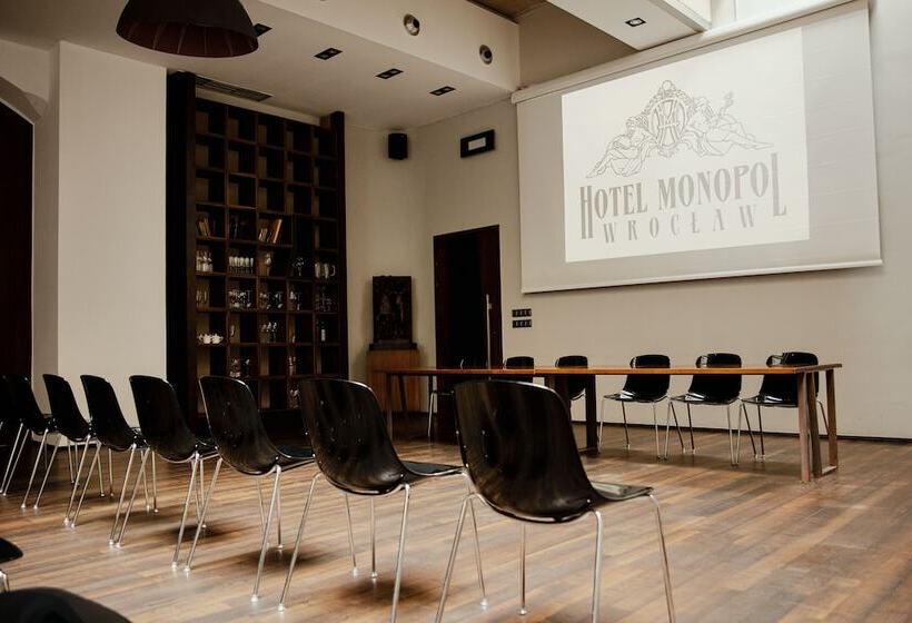 Hotel Monopol