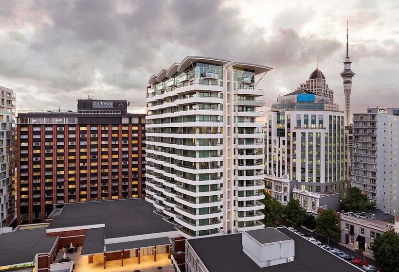 Pullman Auckland Hotel & Apartments