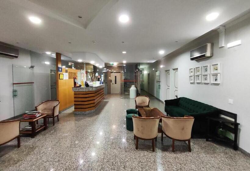 Fotos del hotel Residencial Centro Comercial Avenida Bragashopping:  20