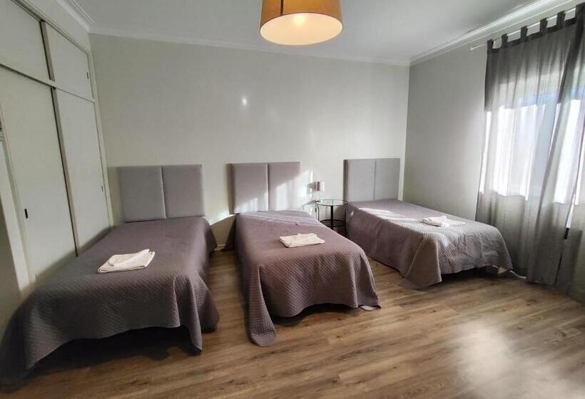 Fotos del hotel Residencial Centro Comercial Avenida Bragashopping:  8