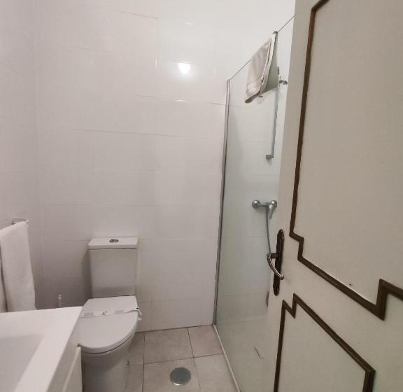 Fotos del hotel Residencial Centro Comercial Avenida Bragashopping:  25