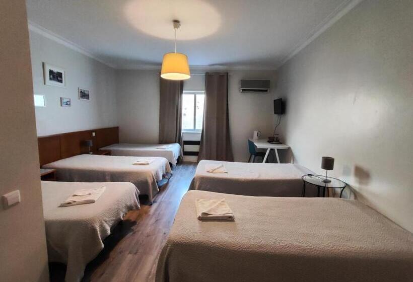 Fotos del hotel Residencial Centro Comercial Avenida Bragashopping:  3