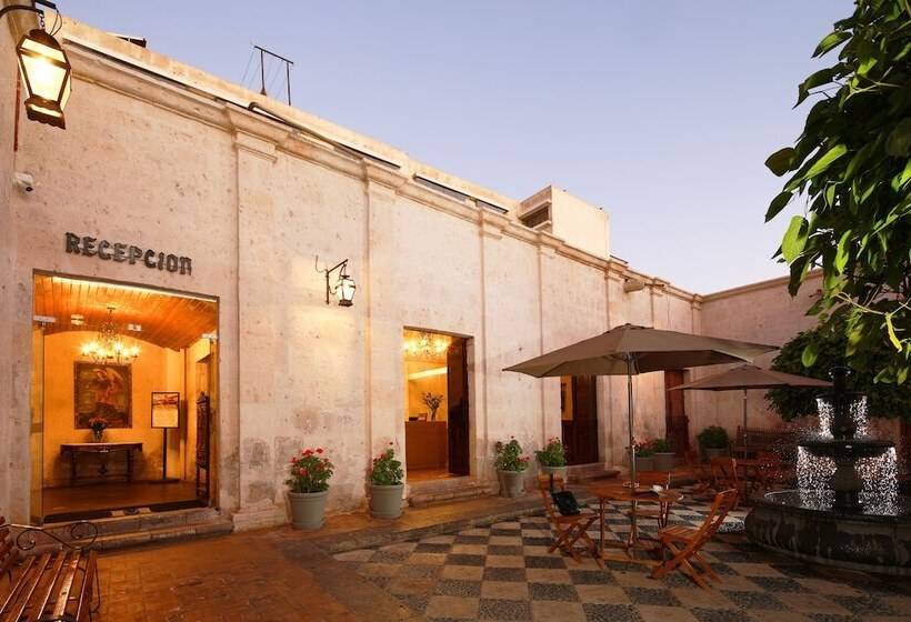 בית מלון כפרי San Agustin Posada Del Monasterio