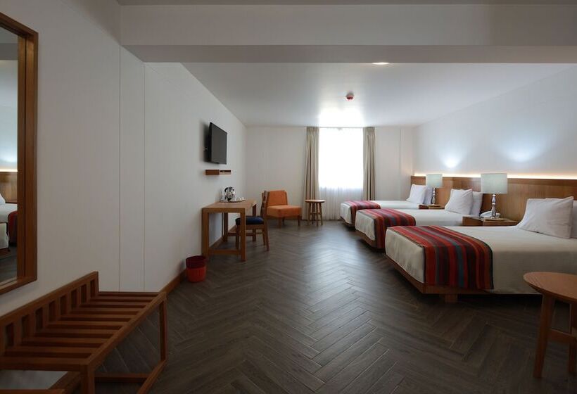 בית מלון כפרי San Agustin Posada Del Monasterio