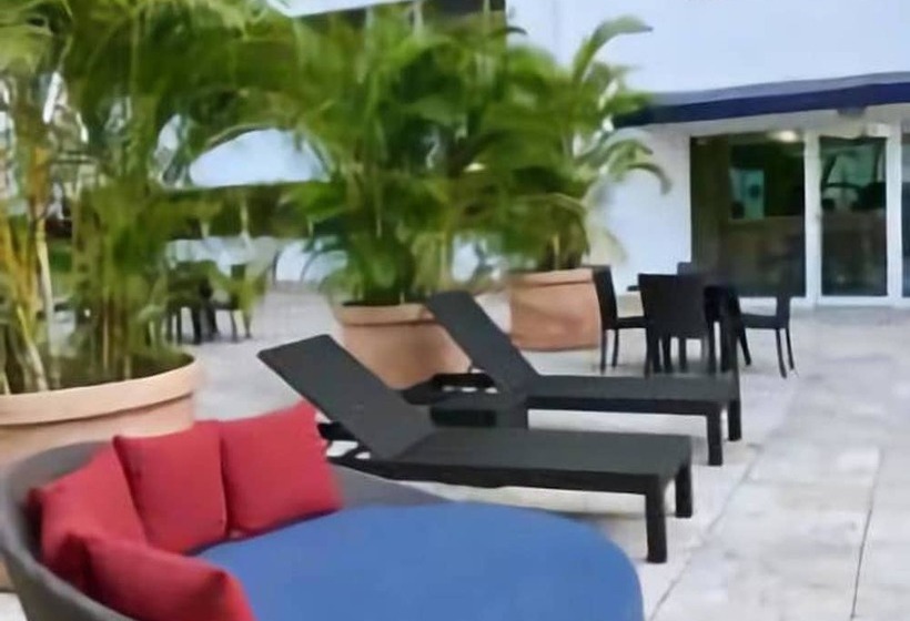 Fotos del hotel The Executive Hotel:  15