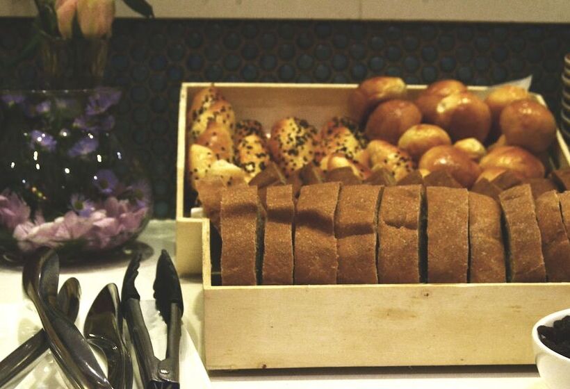 Fotos del hotel The Executive Hotel:  7