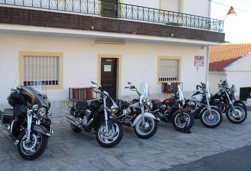 اقامتگاه Alojamento Elvas Luso Espanhola