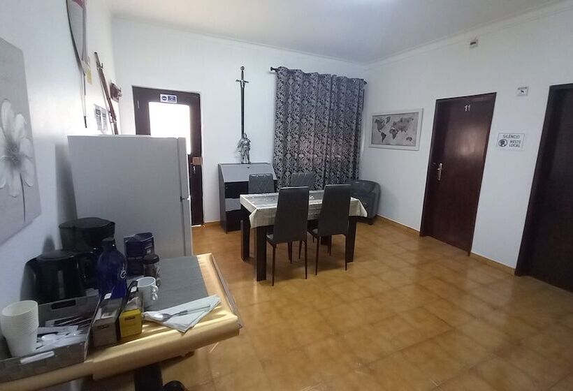 اقامتگاه Alojamento Elvas Luso Espanhola