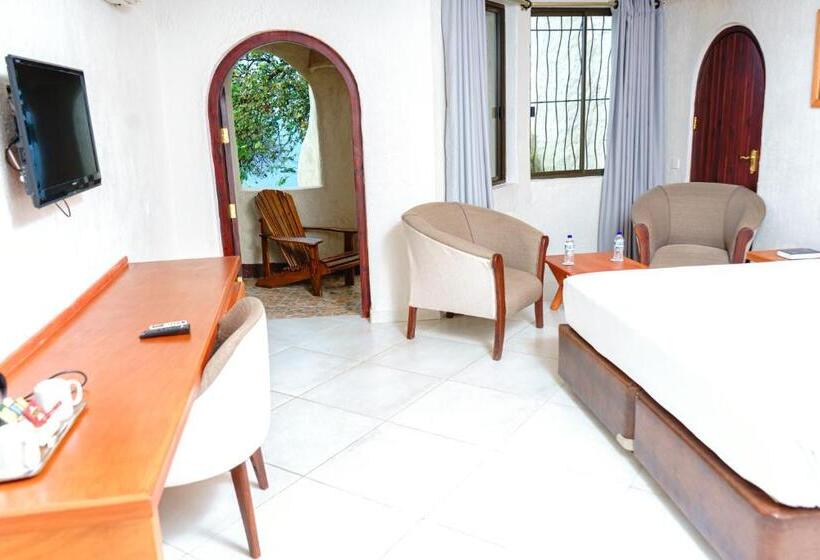 Caribbea Bay Resort