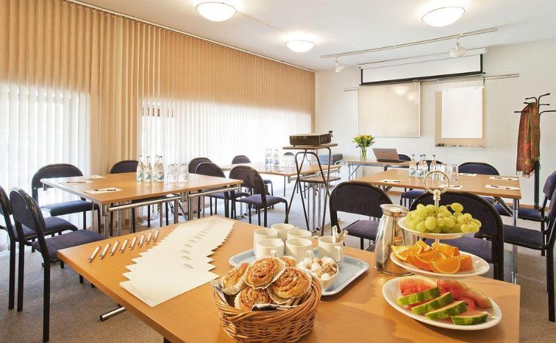 Ariston Hotell