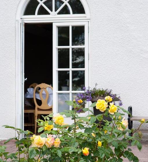 هتل Blommenhof
