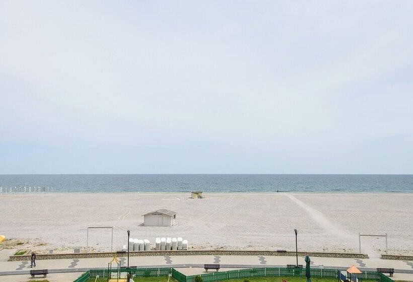 هتل Complex Modern Mamaia All Inclusive