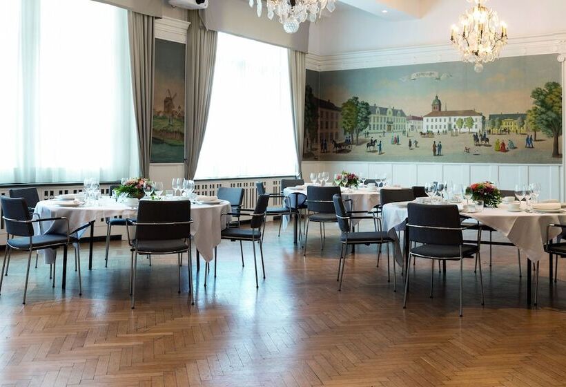 Elite Hotel Savoy