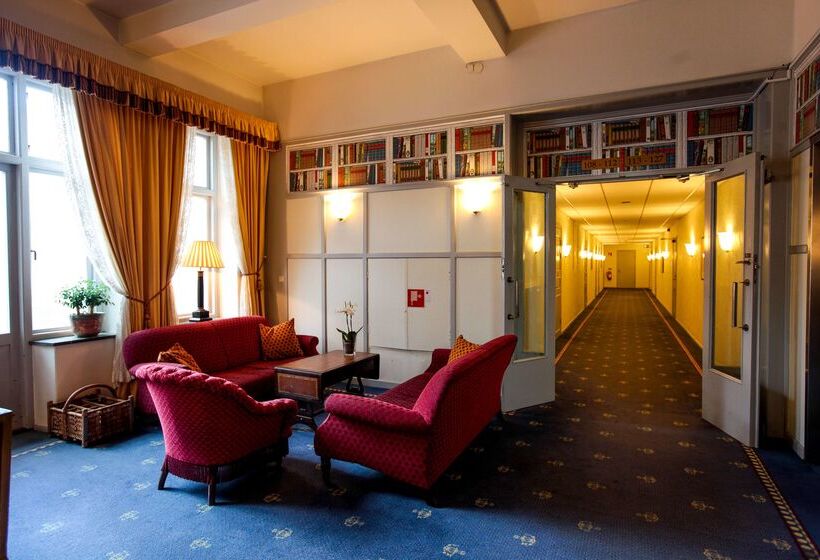 First Hotel Statt