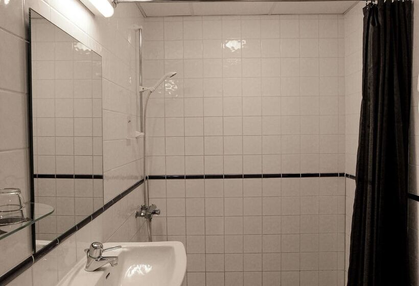 First Hotel Statt