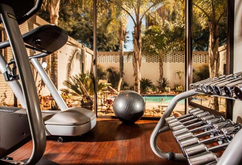هتل Garden Court Kimberley