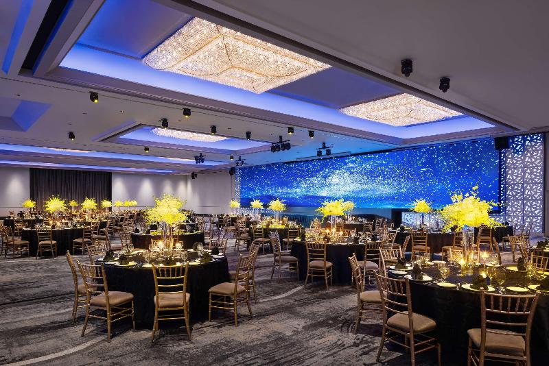 هتل Hilton Singapore Orchard