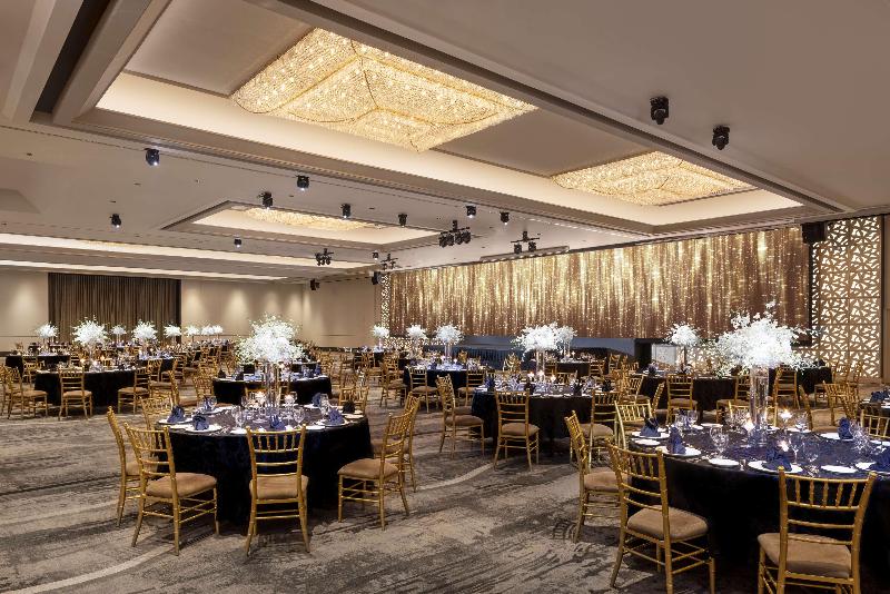 هتل Hilton Singapore Orchard