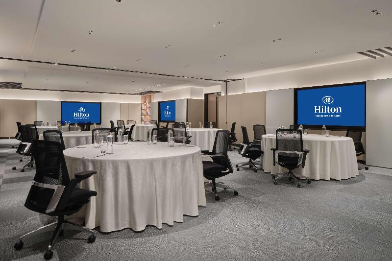 هتل Hilton Singapore Orchard