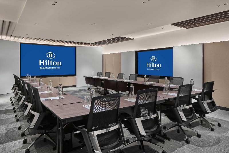 هتل Hilton Singapore Orchard
