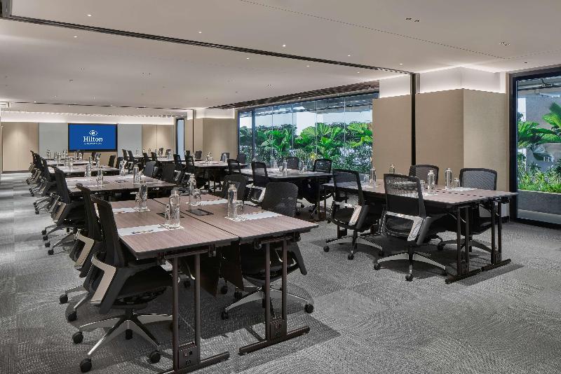 هتل Hilton Singapore Orchard