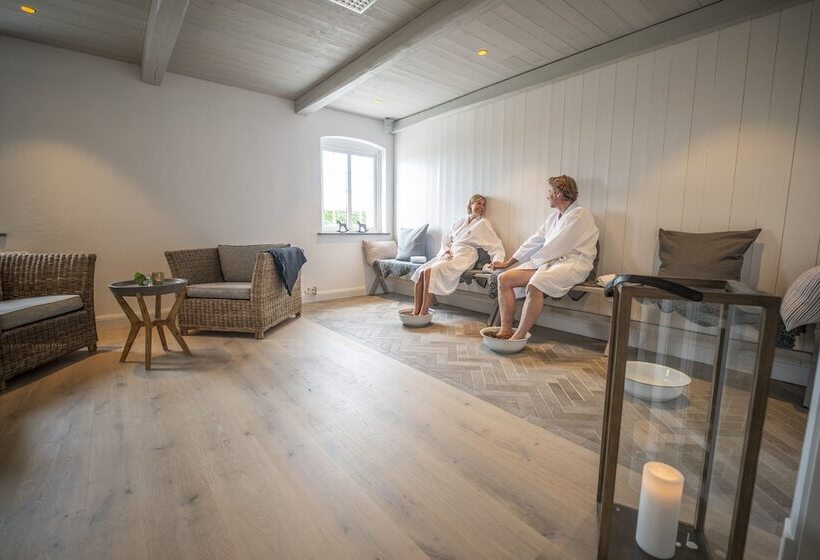 בית מלון כפרי Rusthållargården