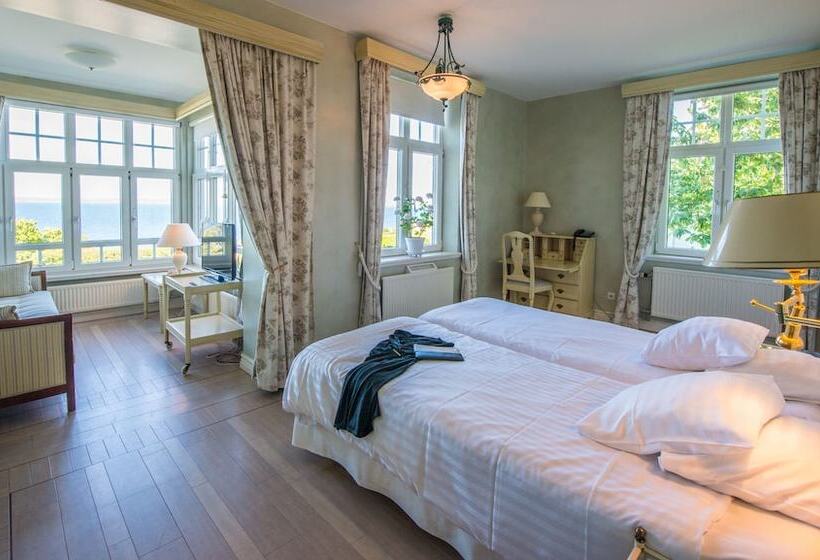 בית מלון כפרי Rusthållargården